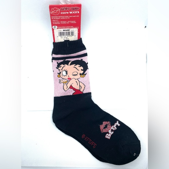 Set of 3 Pairs of Socks Character and Movie Themed. Different Lengths. New - Picture 6 of 11